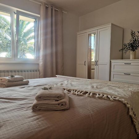 House Olive Garden Strunjan Apartment ภายนอก รูปภาพ