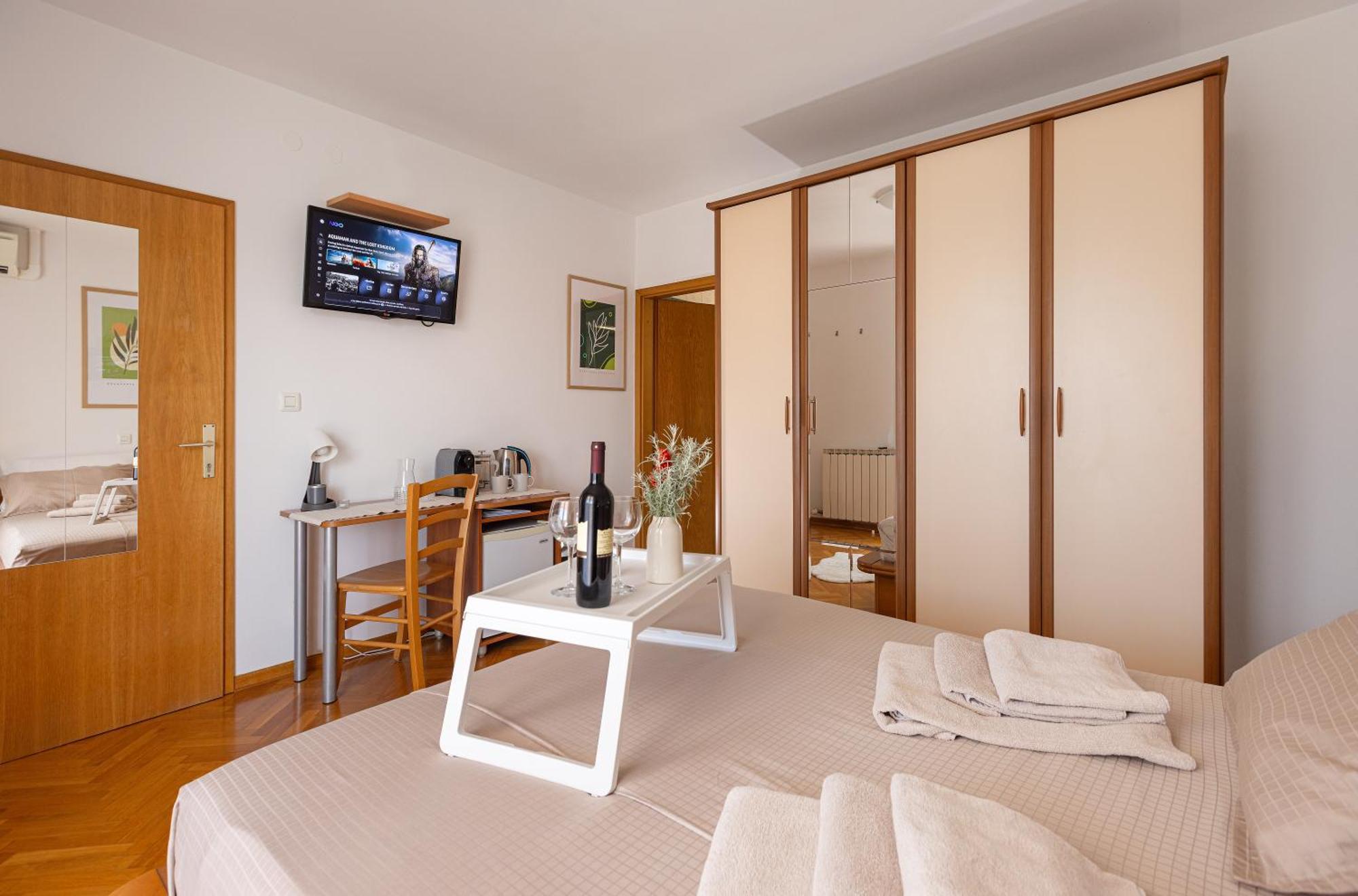 House Olive Garden Strunjan Apartment ภายนอก รูปภาพ