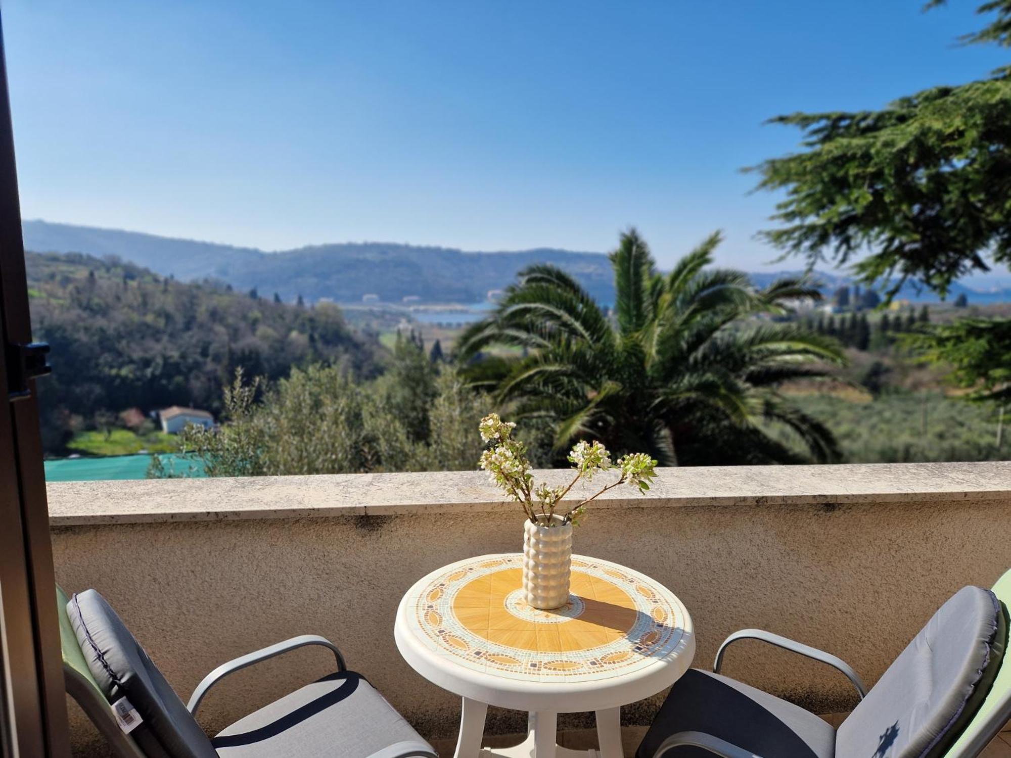 House Olive Garden Strunjan Apartment ภายนอก รูปภาพ