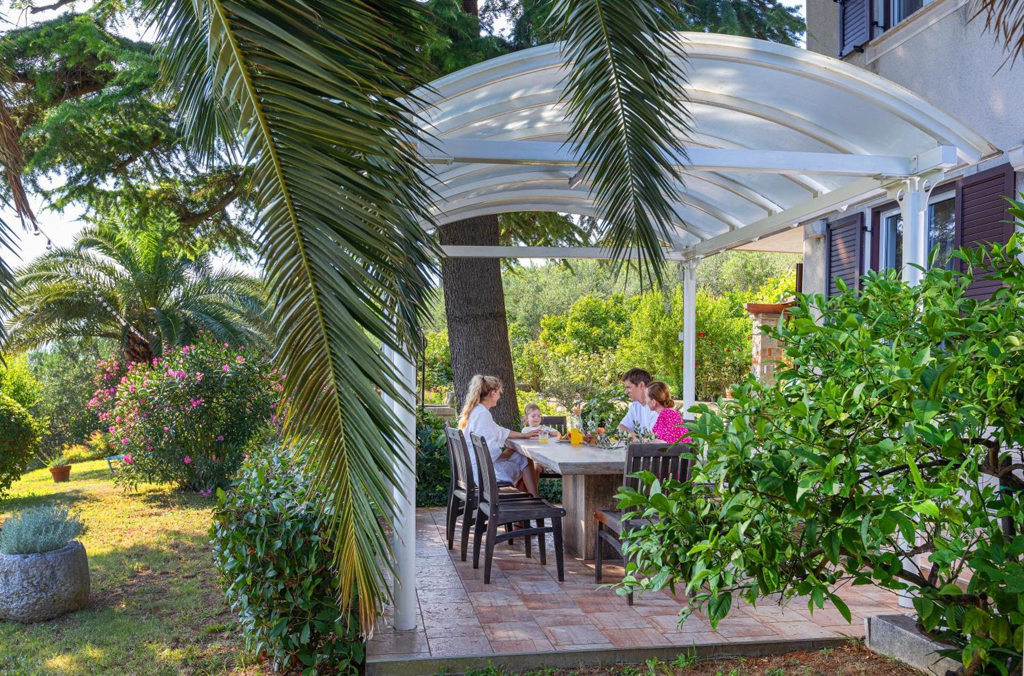 House Olive Garden Strunjan Apartment ภายนอก รูปภาพ